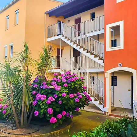 Apartament Le Cocon Bleu - T3, 6p, Pk, Clim - A 5 Min